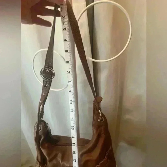 Stone Mountain Leather Shoulder Bag - Picture 5 of 10